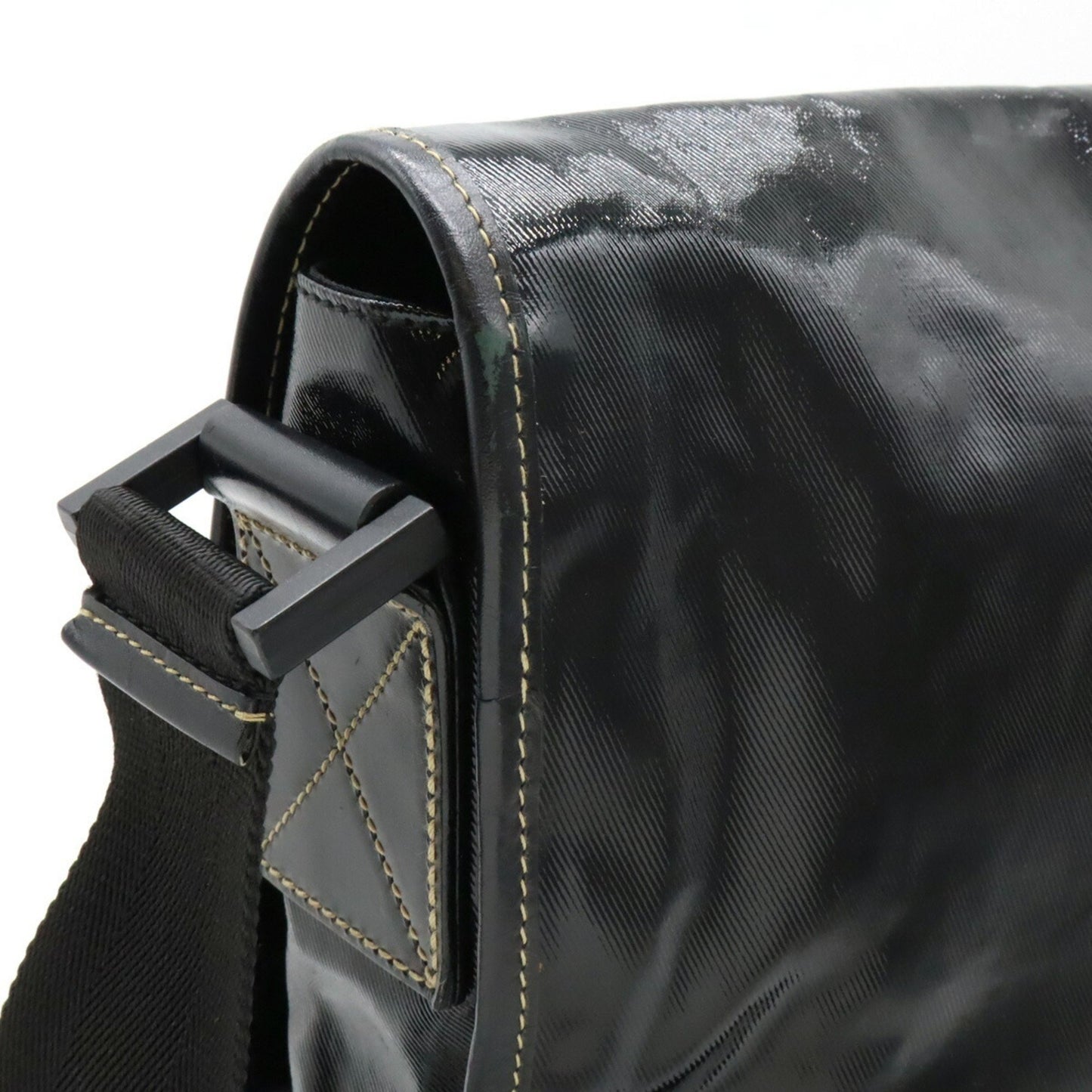 Gucci Coated Canvas Black Shoulder Bags