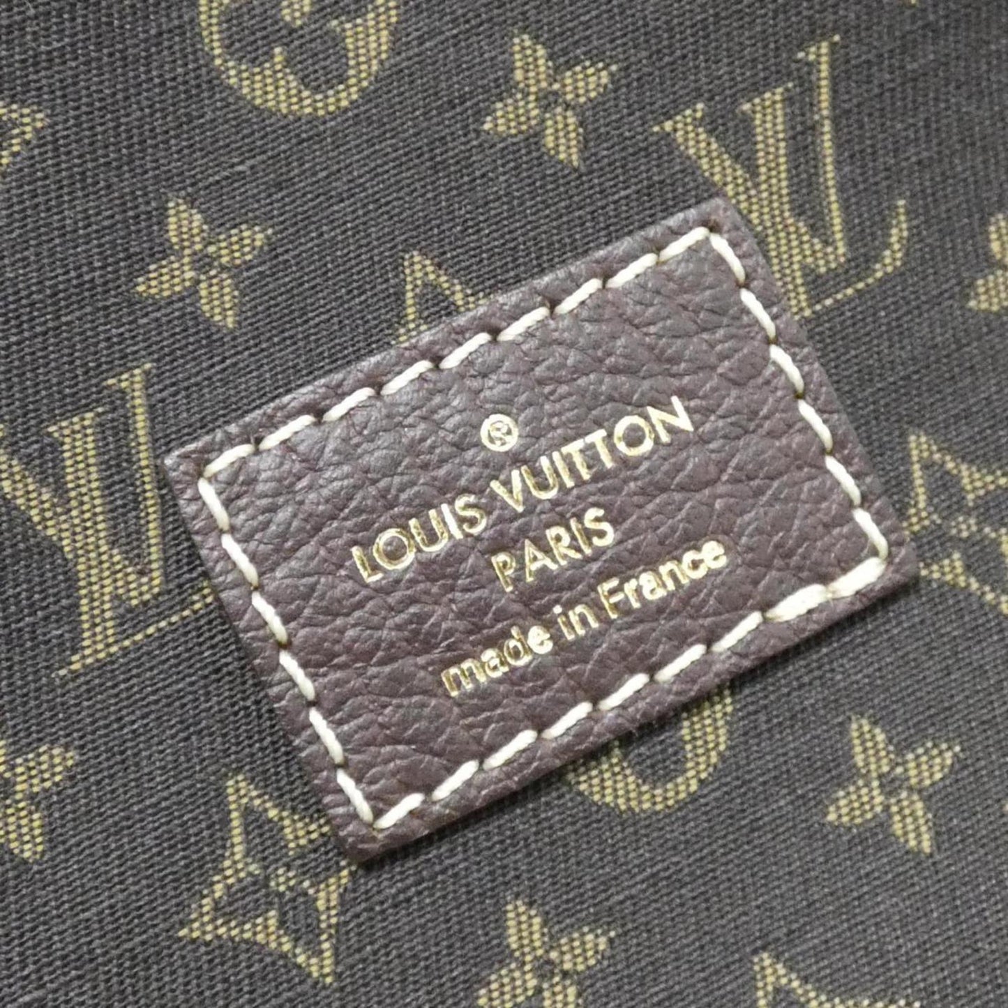 Louis Vuitton Canvas Brown Shoulder Bags