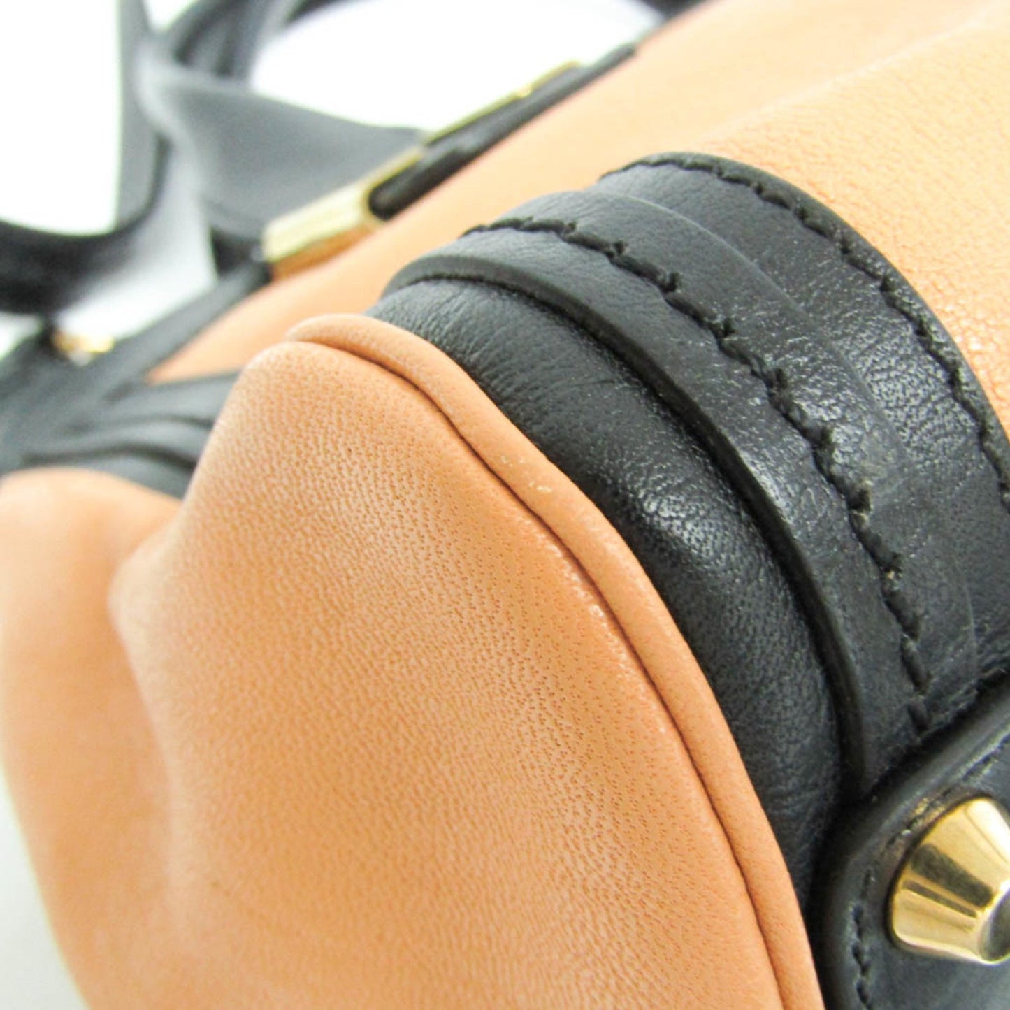 Chloé Others Black Handbags