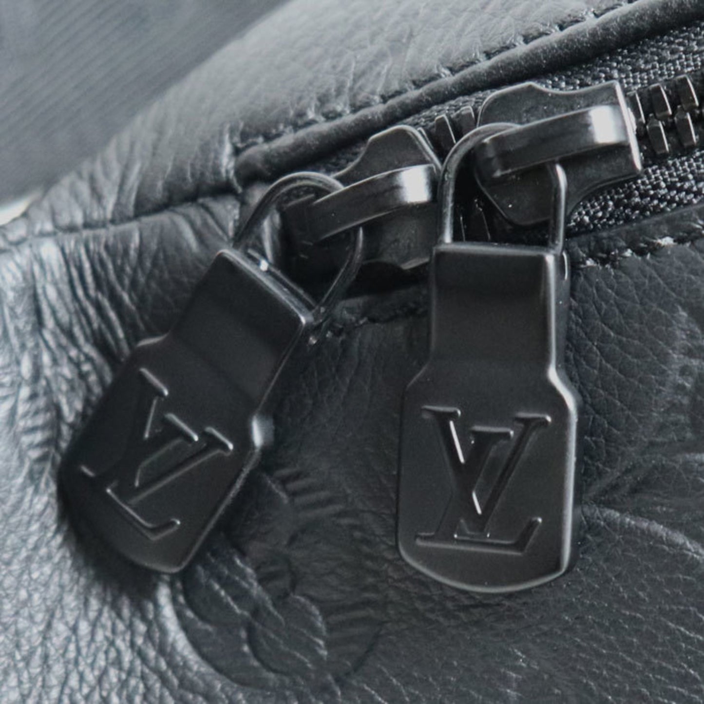 Louis Vuitton Monogram Canvas Black Crossbody Bags