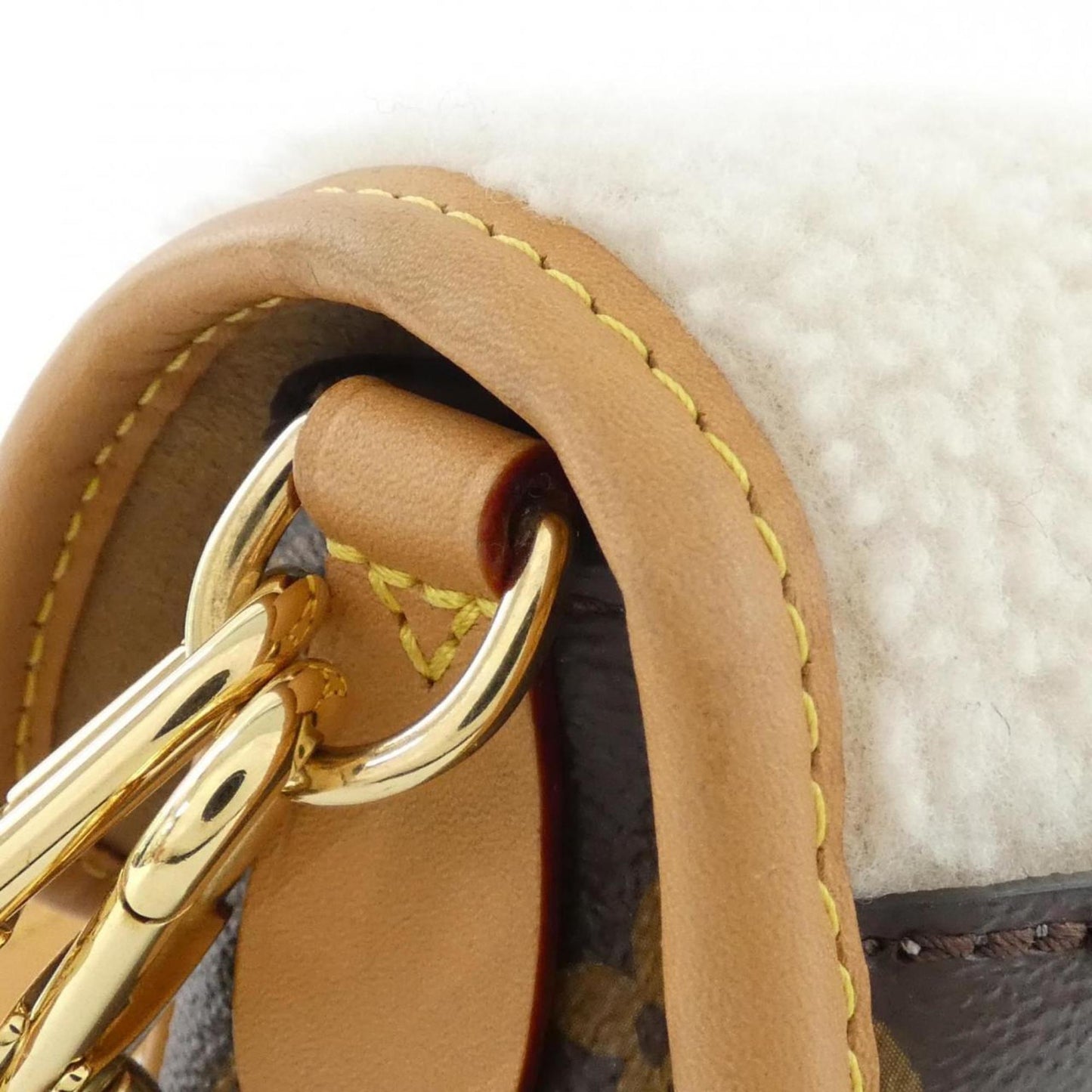Louis Vuitton Coated Canvas White Shoulder Bags