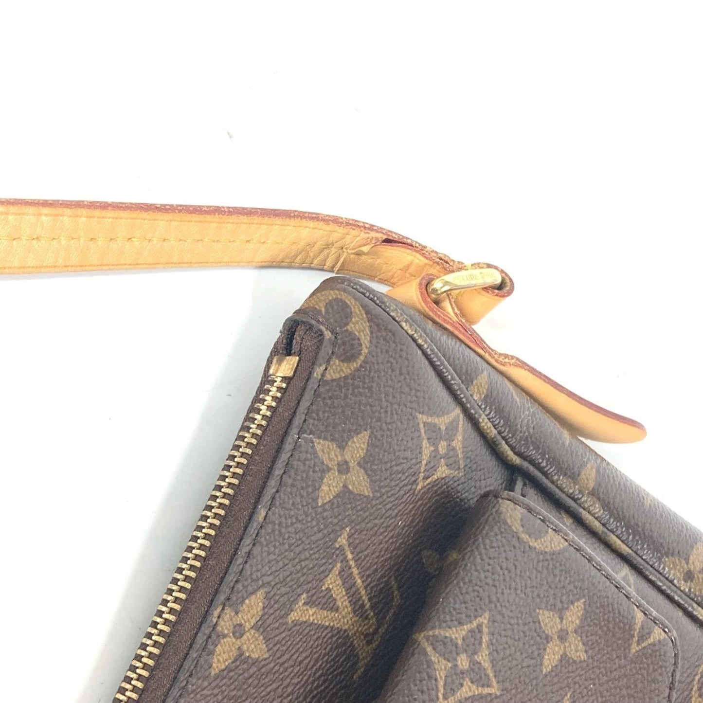 Louis Vuitton Monogram Canvas Brown Shoulder Bags
