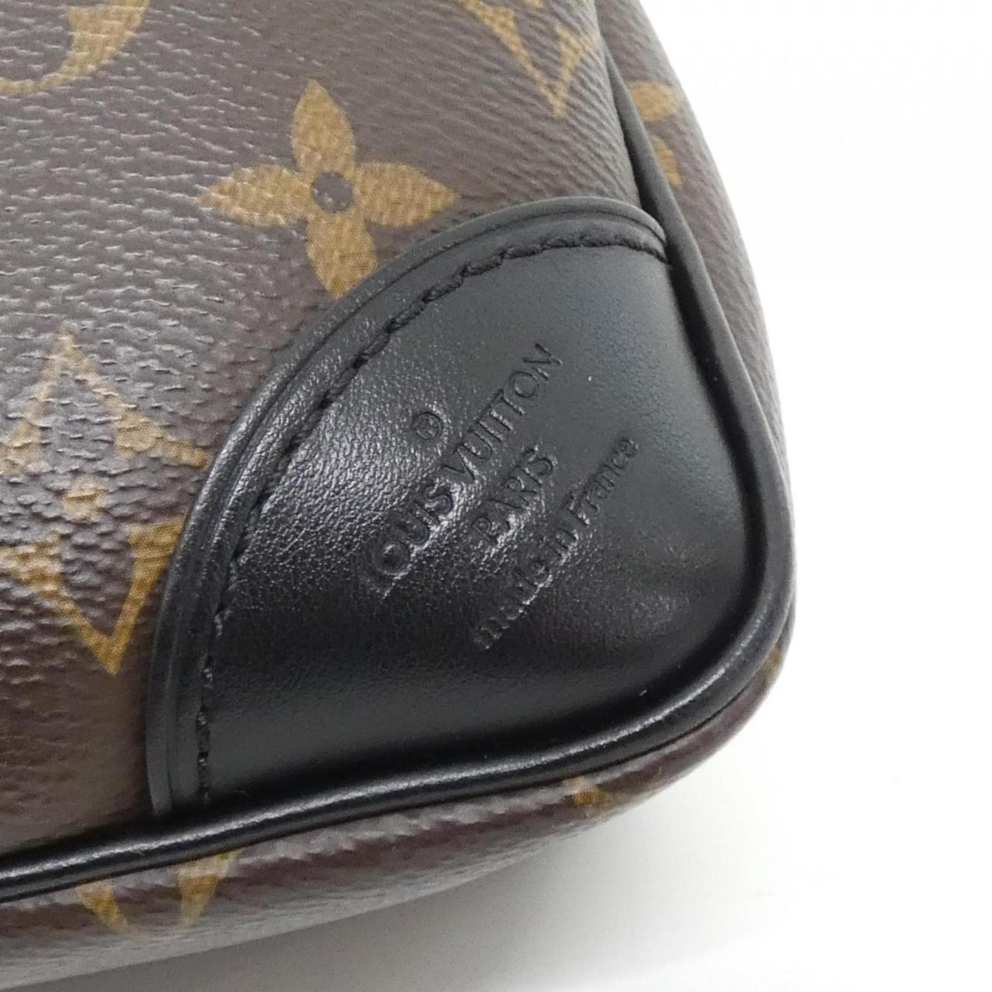 Louis Vuitton Coated Canvas Black Shoulder Bags