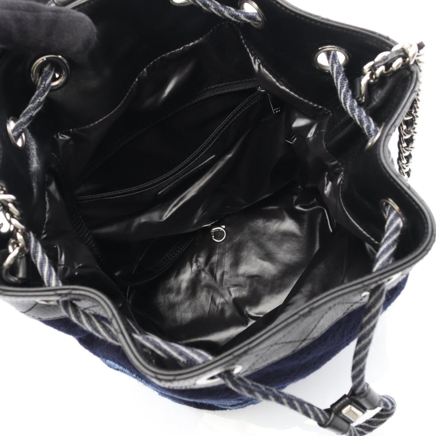 Chanel Wool Black Shoulder Bags