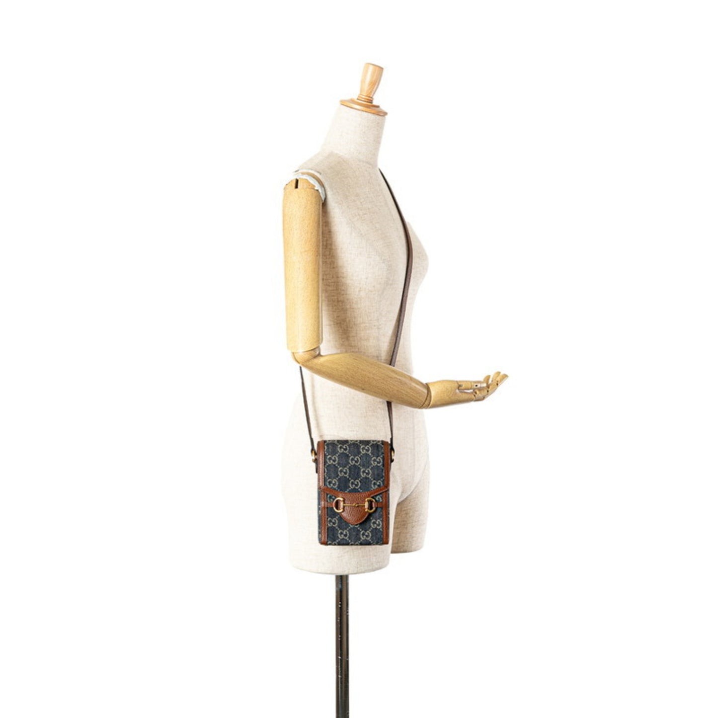 Gucci Canvas Brown Shoulder Bags