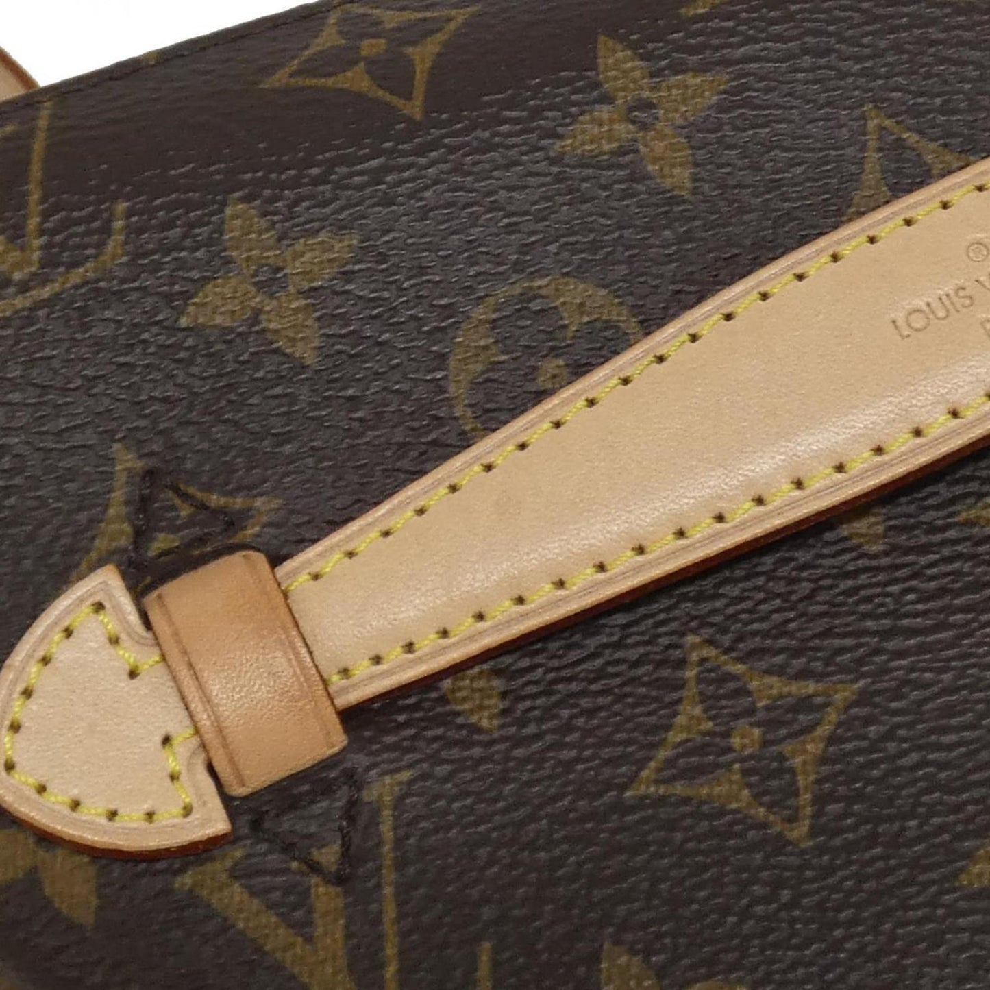Louis Vuitton Coated Canvas Brown Shoulder Bags