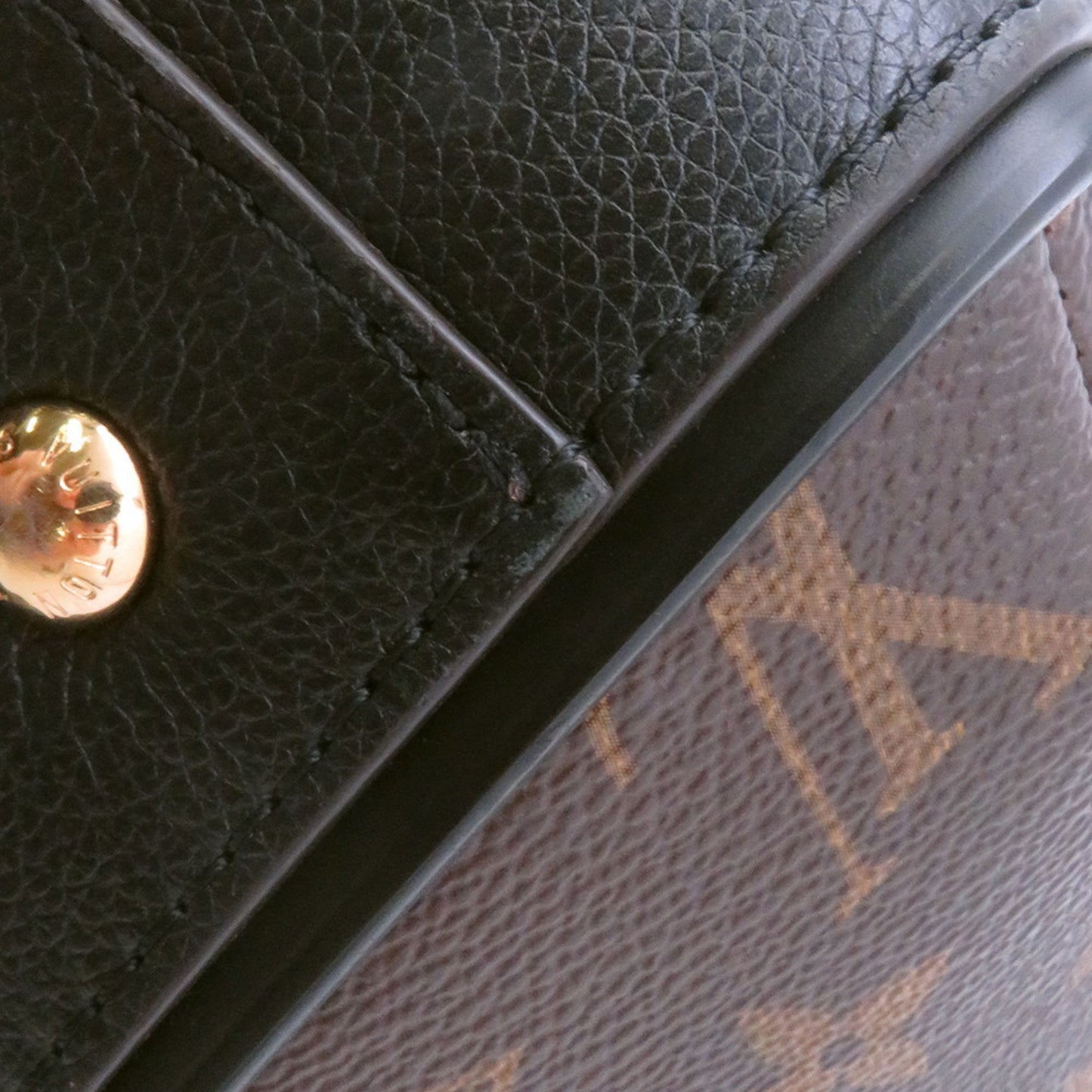 Louis Vuitton Monogram Canvas Black Tote Bags