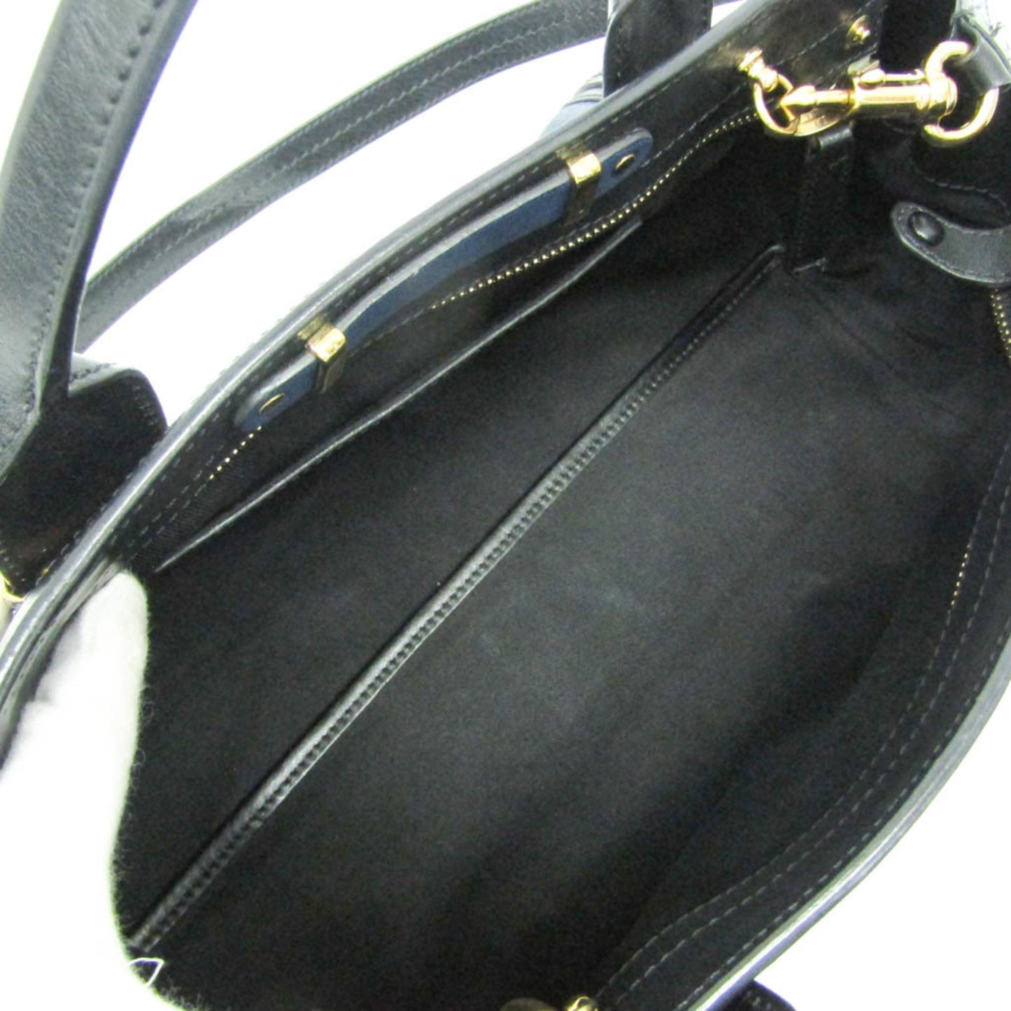 Chloé Others Black Handbags
