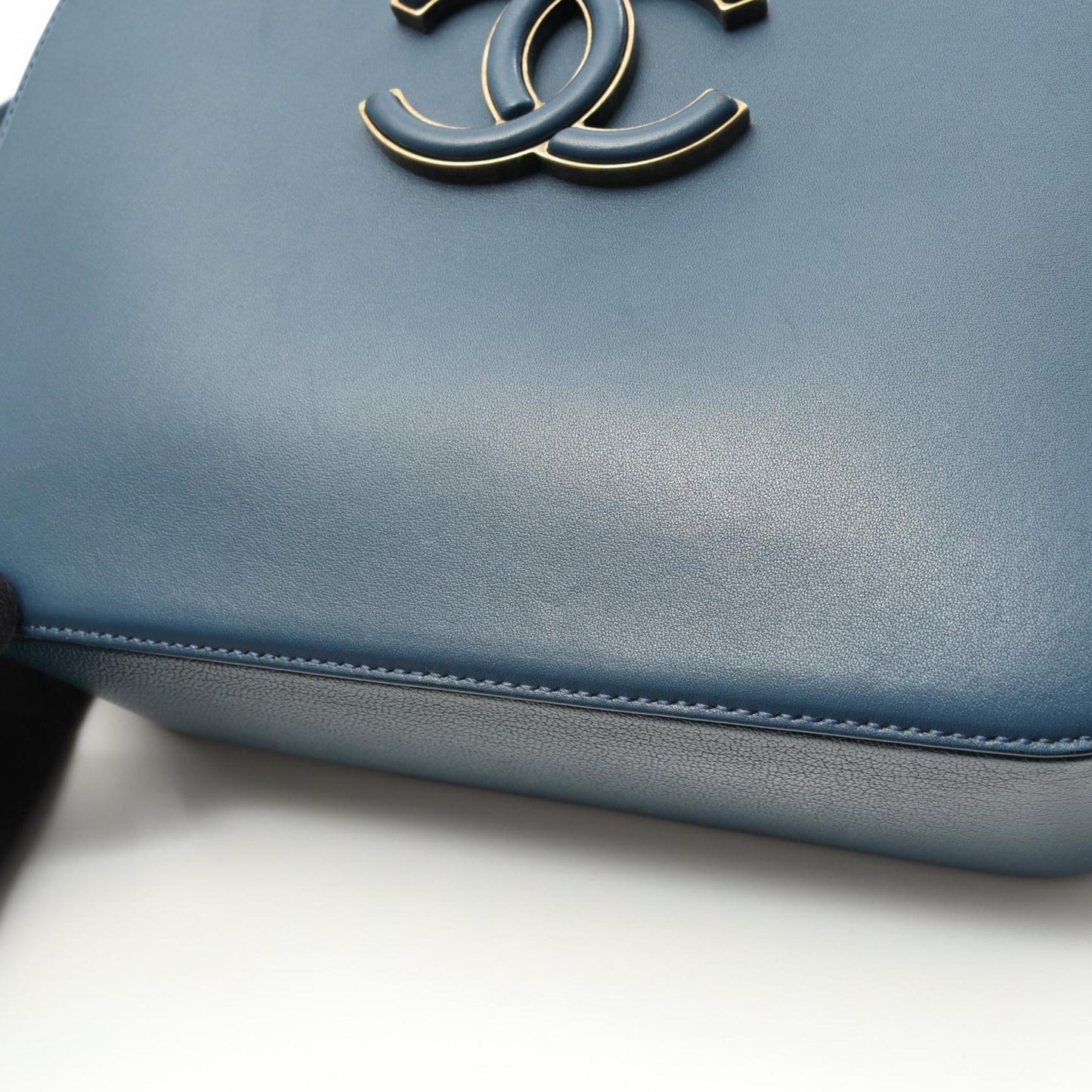 Chanel Others Blue Shoulder Bags
