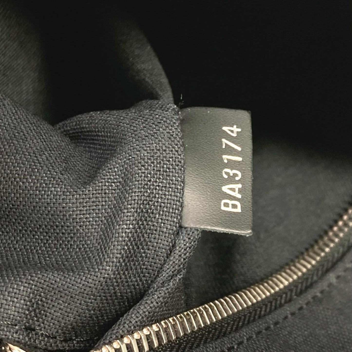 Louis Vuitton Monogram Canvas Black Shoulder Bags