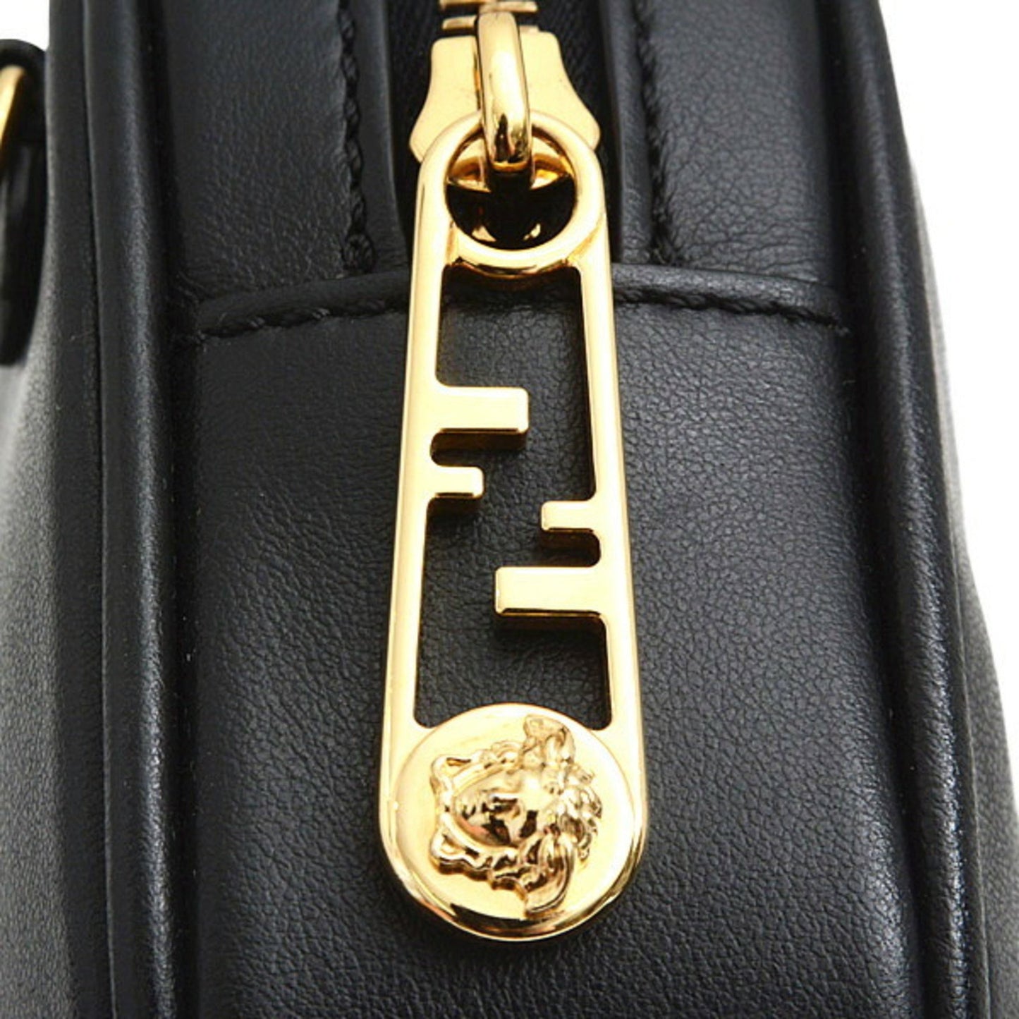 Fendi Others Black Shoulder Bags