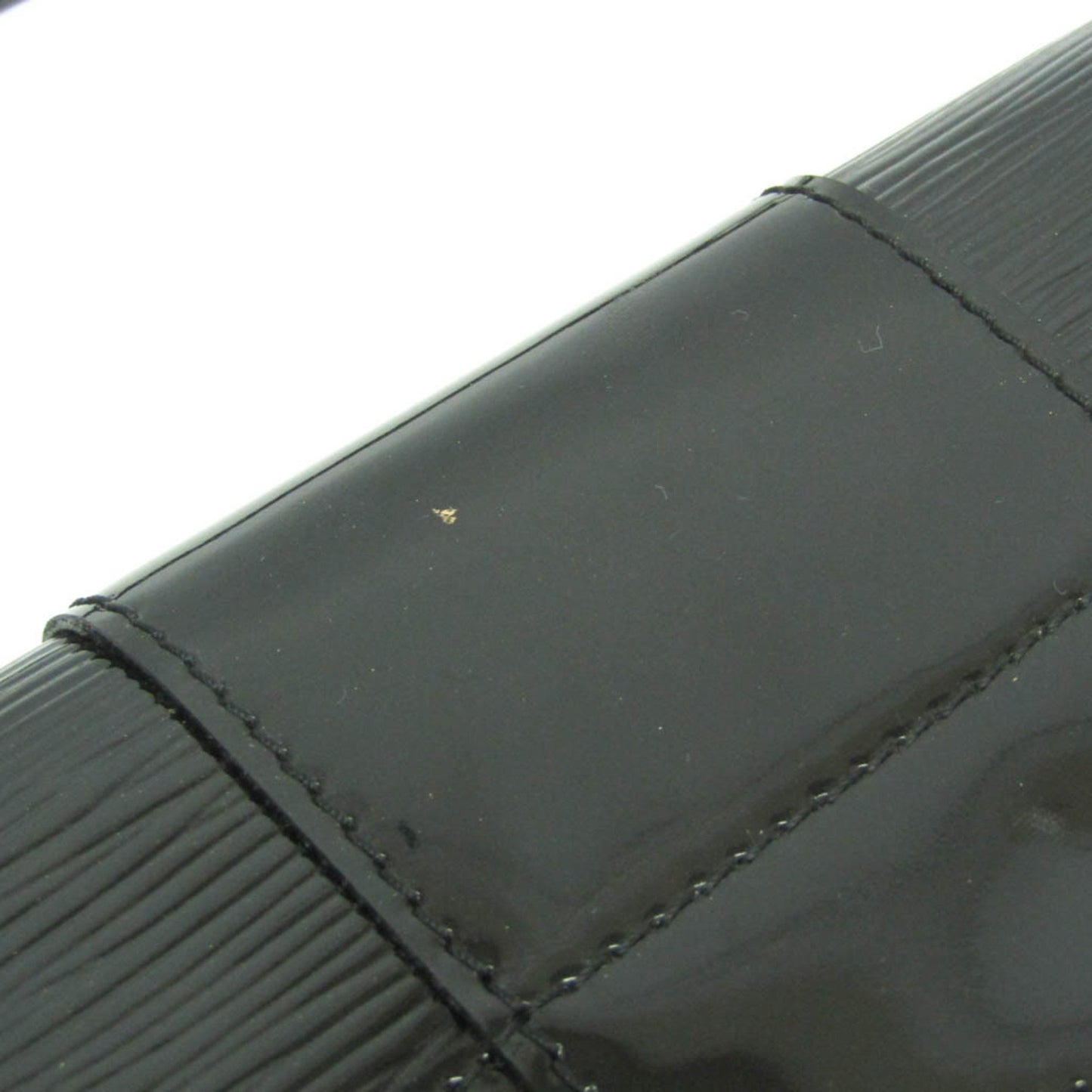 Louis Vuitton Patent Black Shoulder Bags