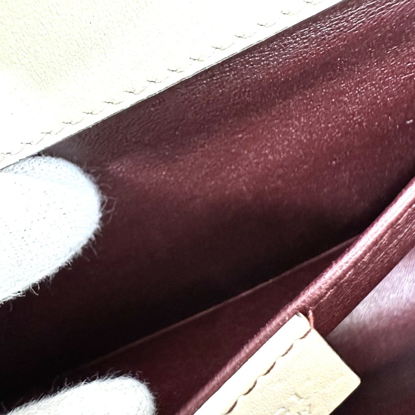 Gucci Others White Shoulder Bags