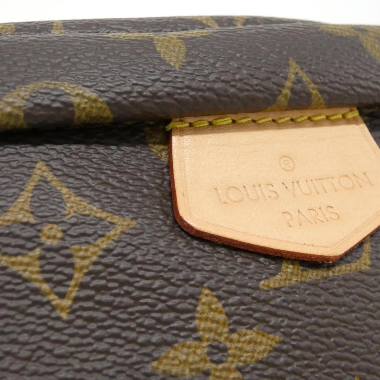 Louis Vuitton Coated Canvas Brown Shoulder Bags