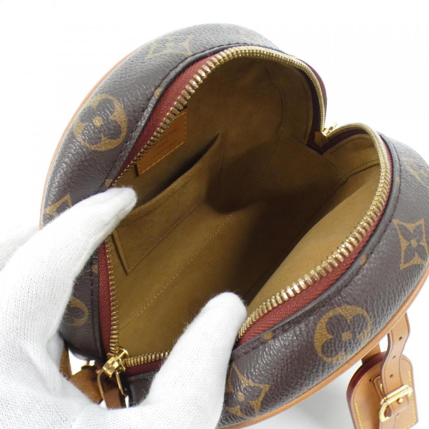 Louis Vuitton Coated Canvas Brown Shoulder Bags