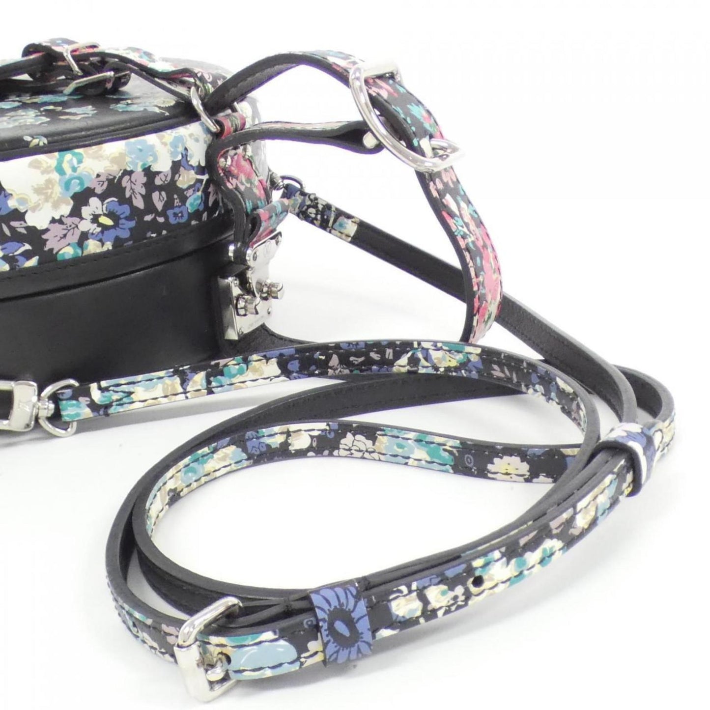 Louis Vuitton Others Black Shoulder Bags