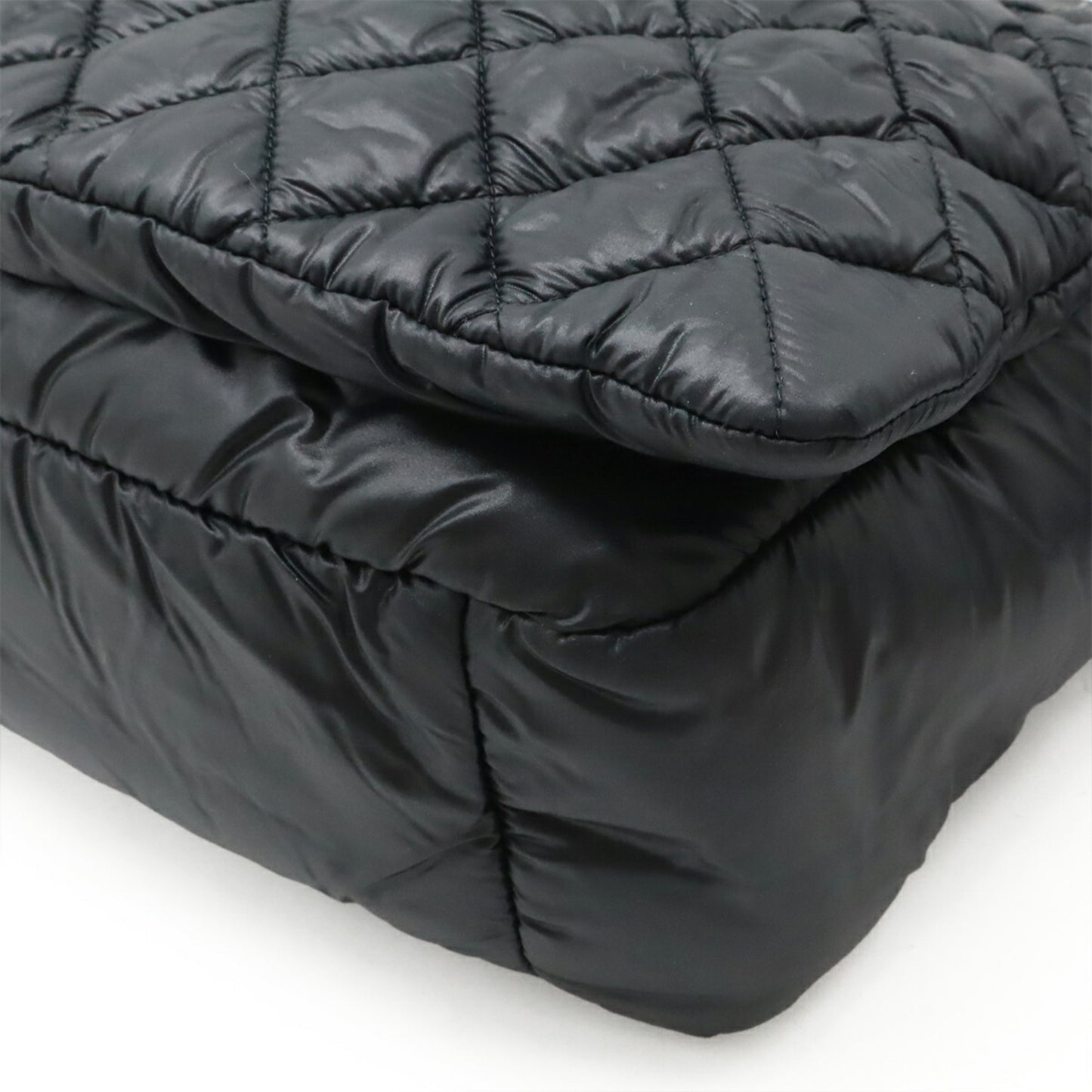 Chanel Nylon Black Shoulder Bags