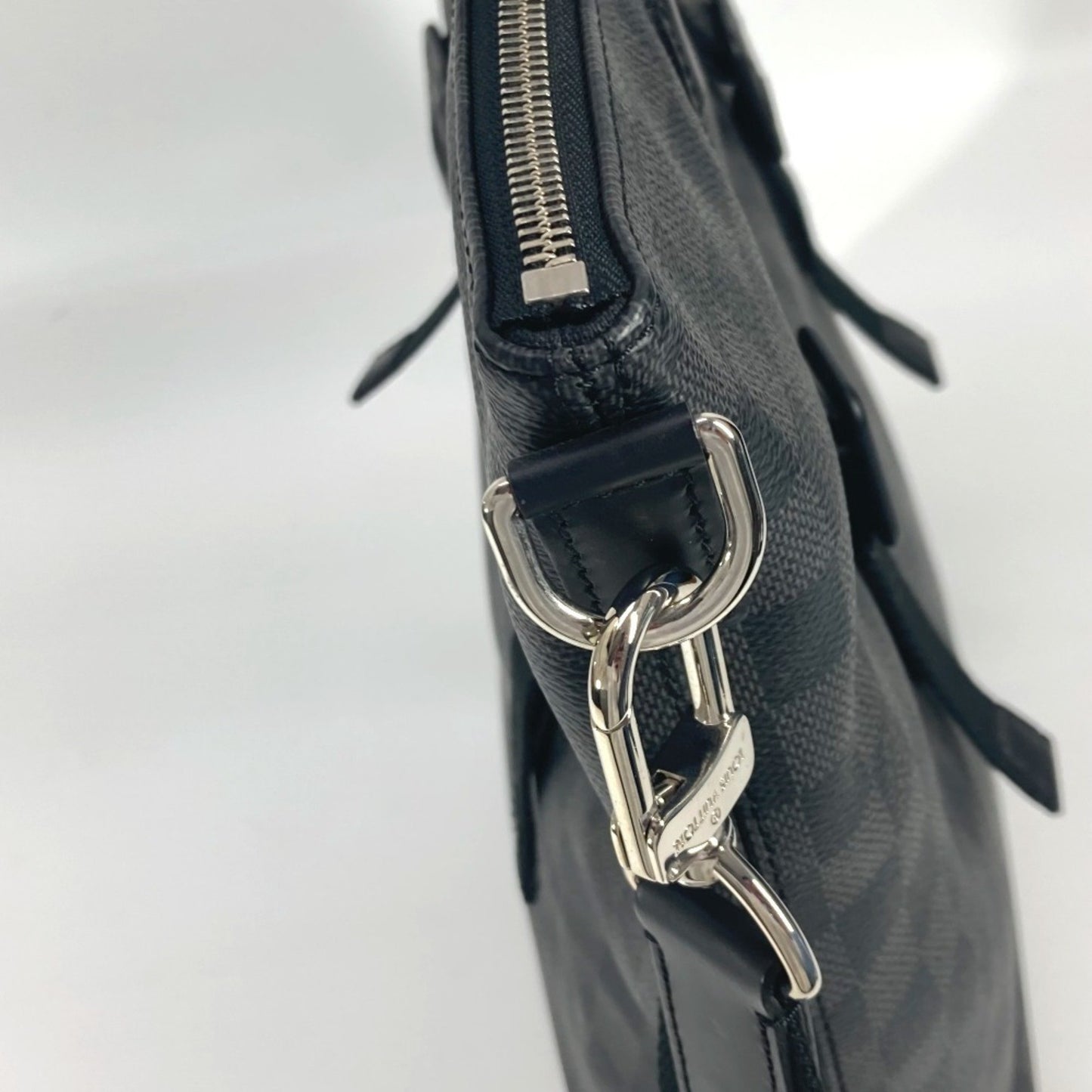 Louis Vuitton Monogram Canvas Black Shoulder Bags