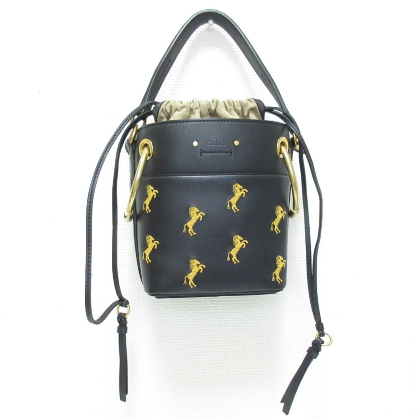 Chloé Others Black Shoulder Bags