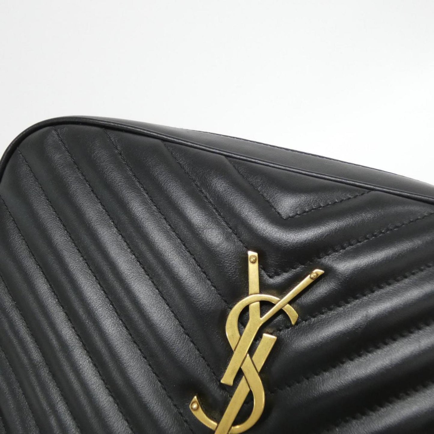 Saint Laurent Others Black Handbags