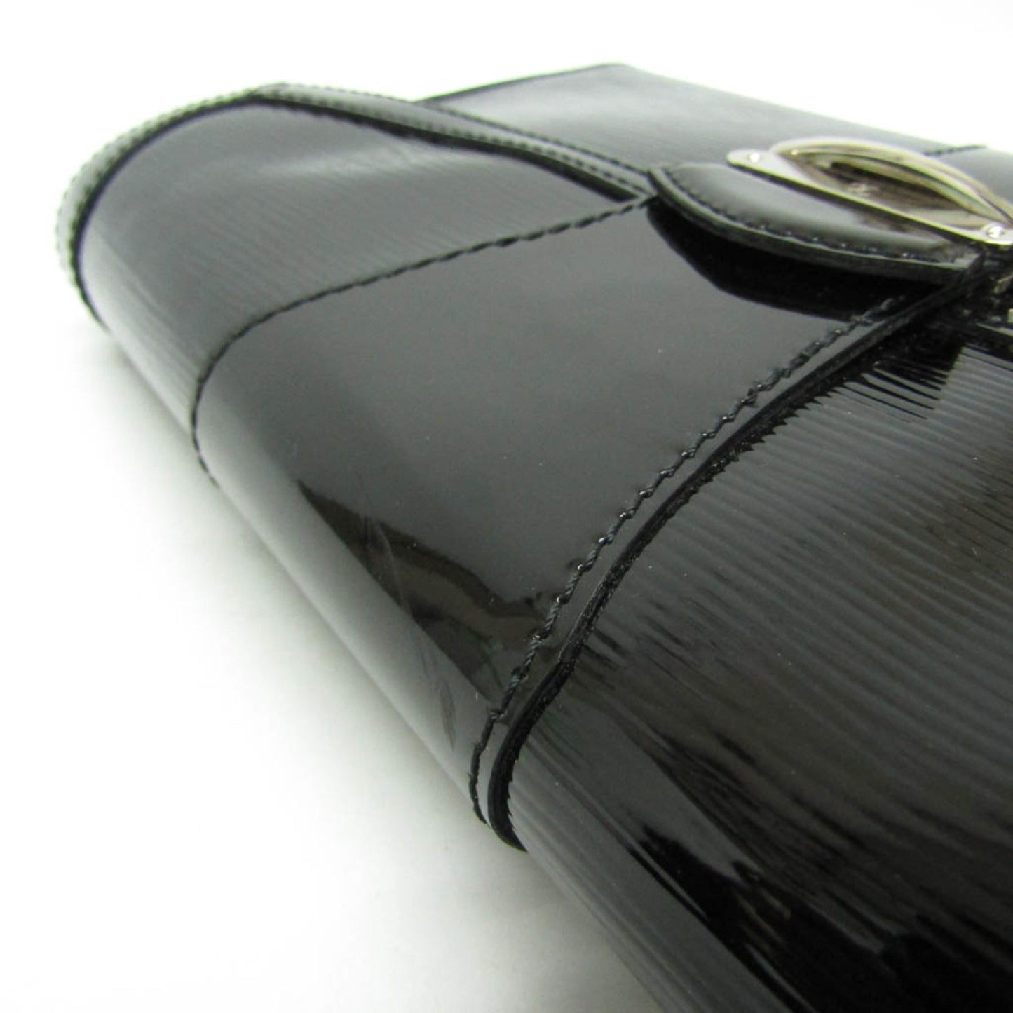 Louis Vuitton Patent Black Shoulder Bags