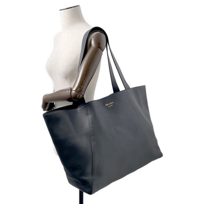 Prada Others Black Tote Bags
