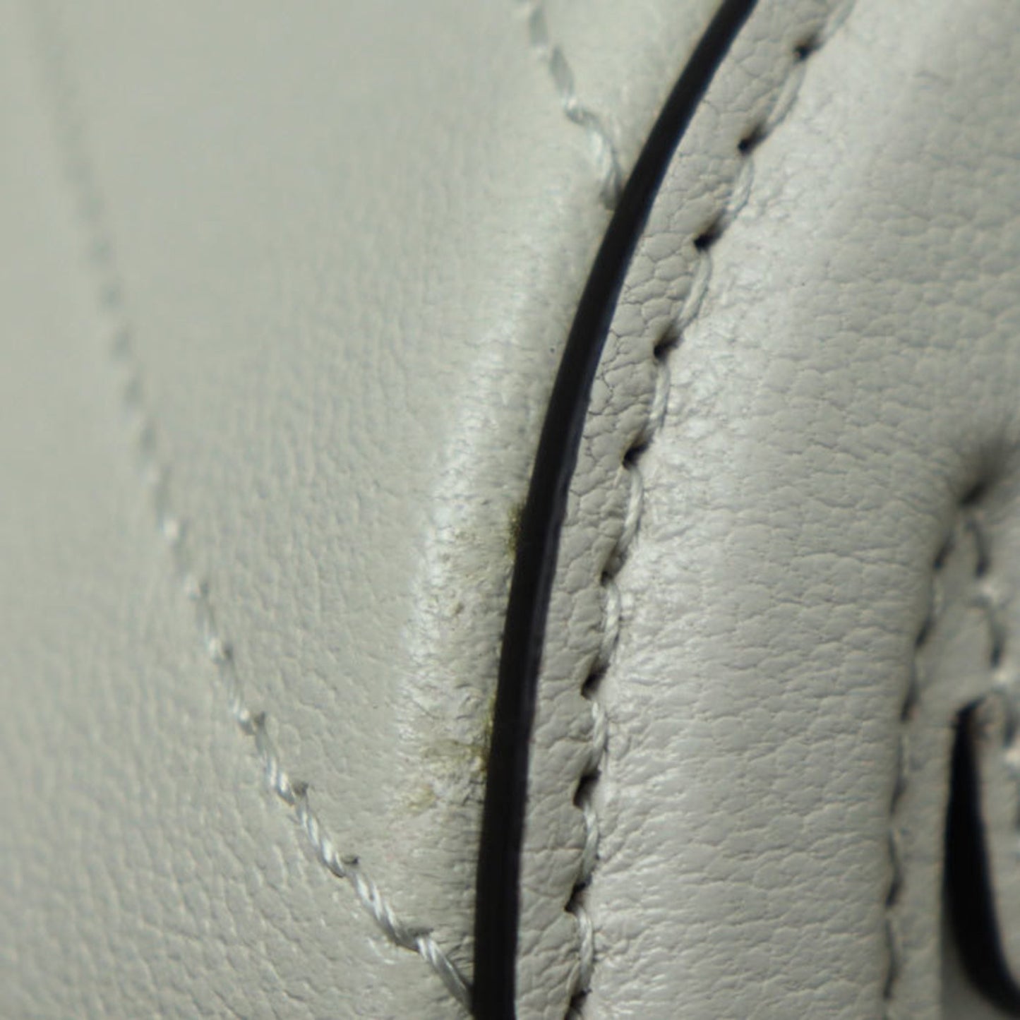 Gucci Others White Shoulder Bags