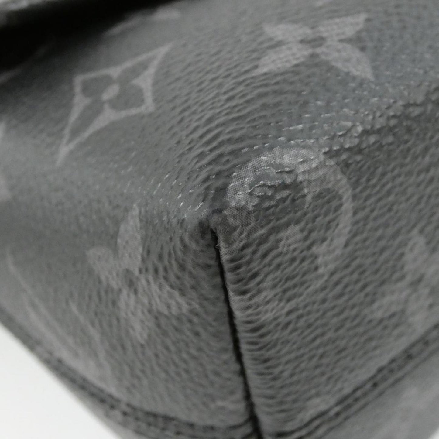 Louis Vuitton Coated Canvas Black Shoulder Bags