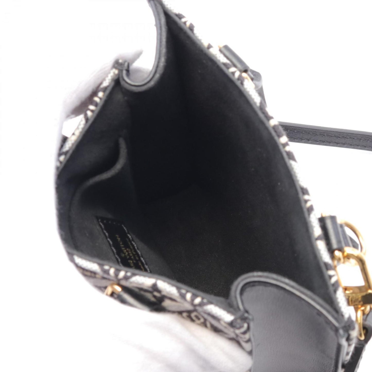 Louis Vuitton Canvas Black Handbags