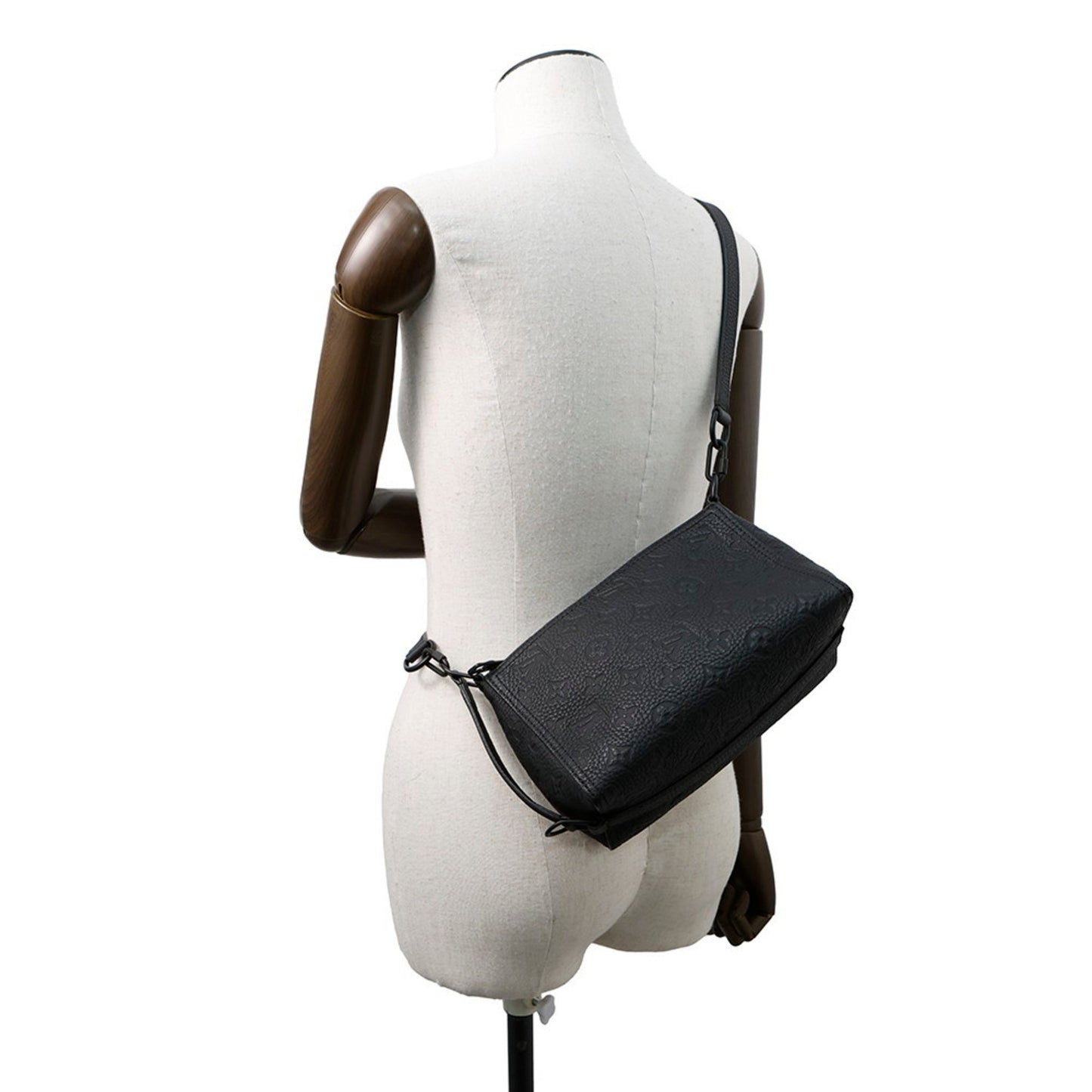 Louis Vuitton Monogram Canvas Black Shoulder Bags