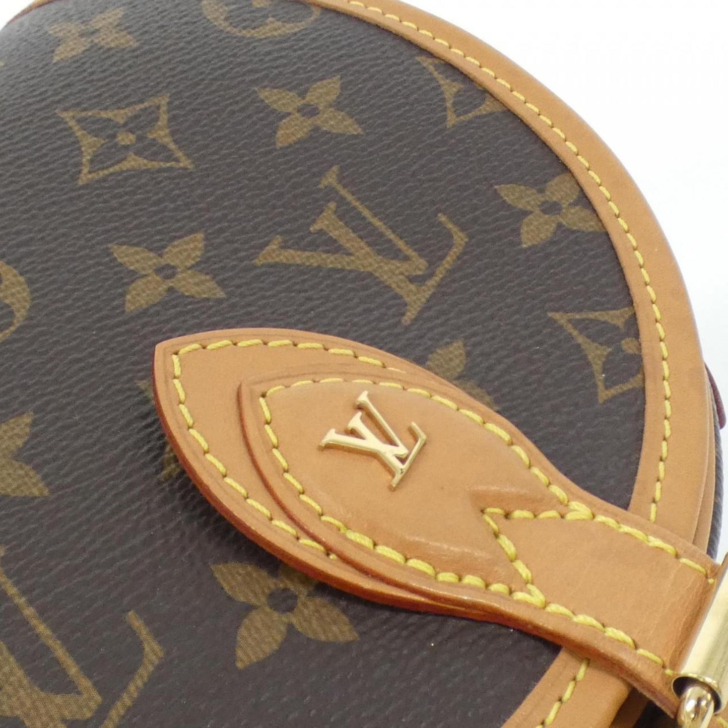 Louis Vuitton Coated Canvas Brown Shoulder Bags