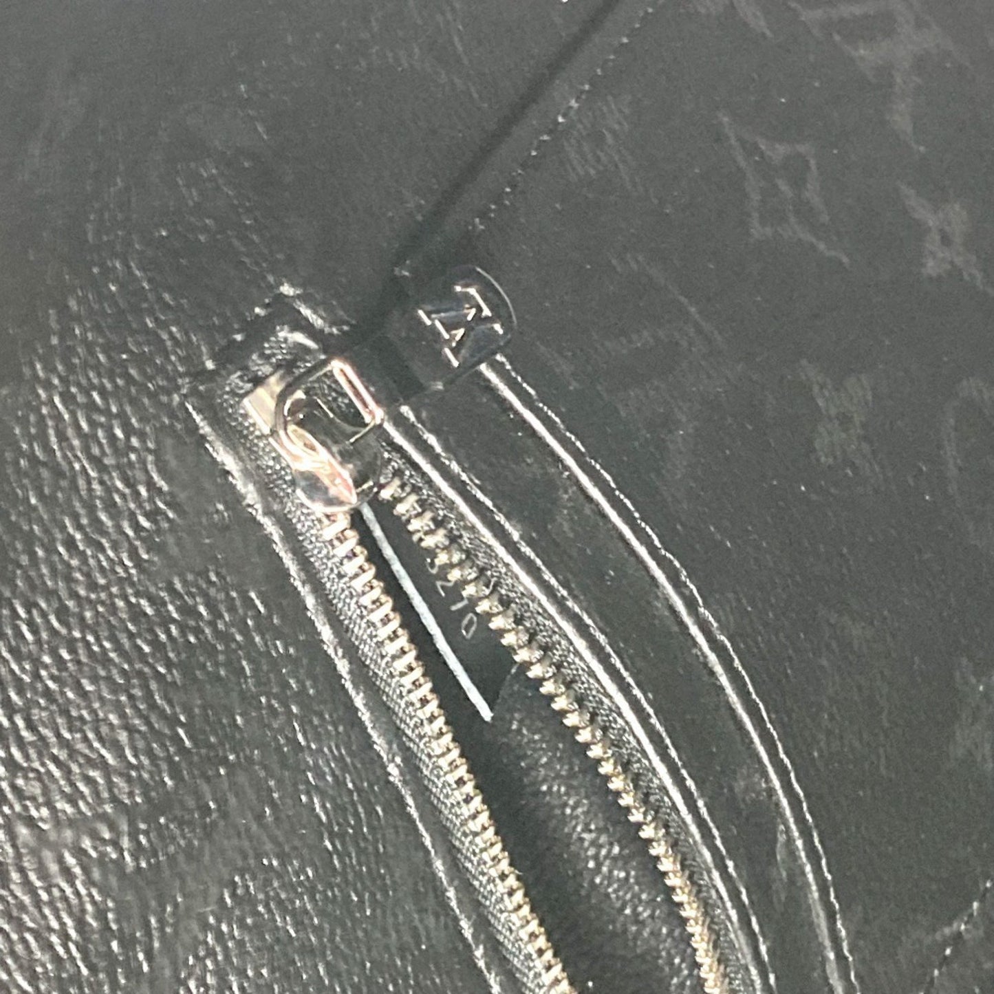 Louis Vuitton Coated Canvas Black Shoulder Bags