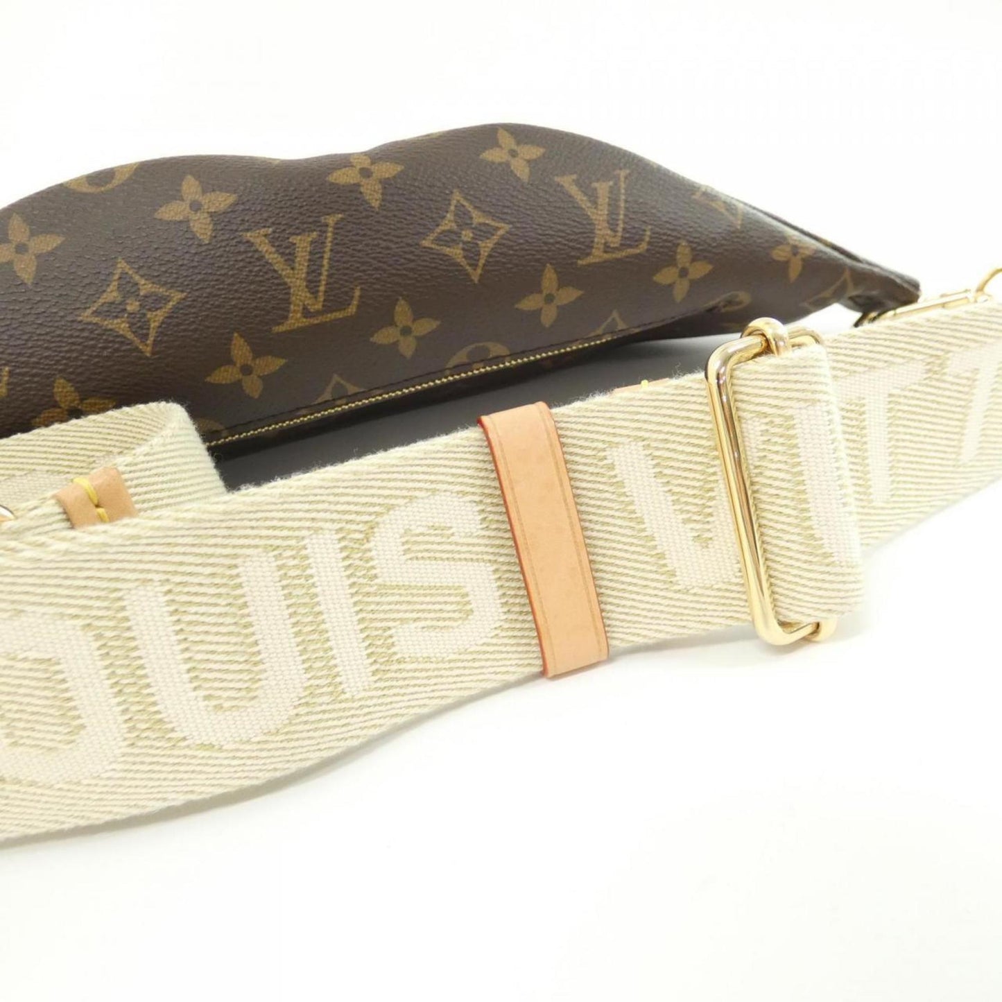 Louis Vuitton Coated Canvas Brown Handbags