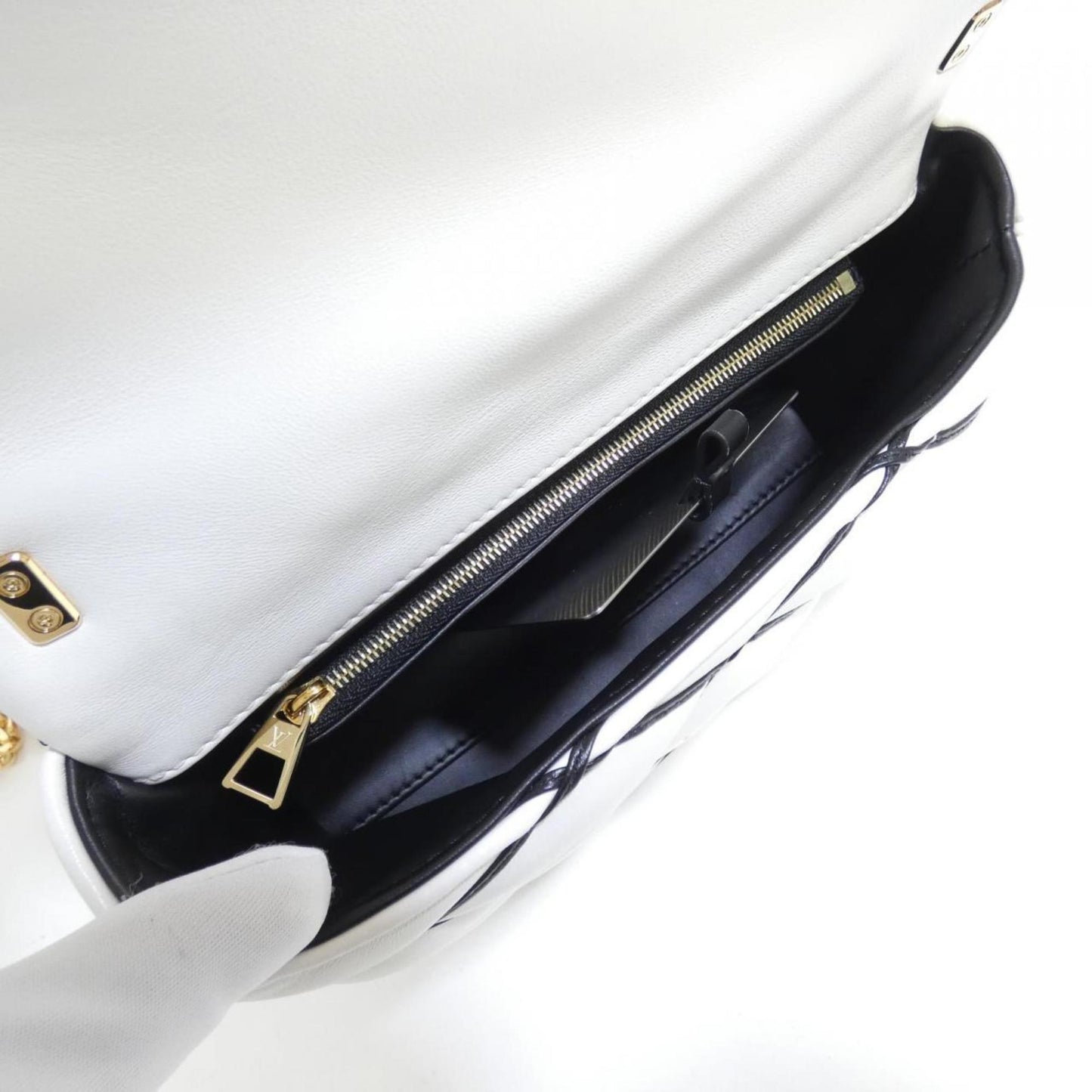 Louis Vuitton Others White Shoulder Bags