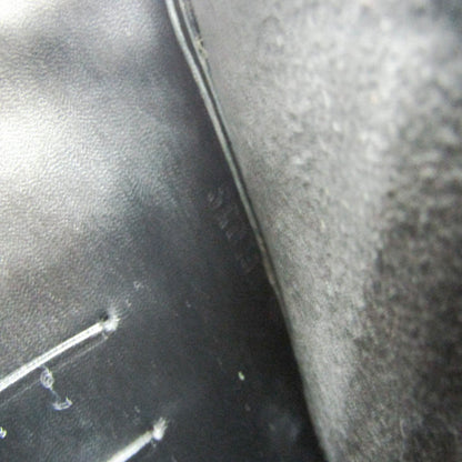 Louis Vuitton Patent Black Shoulder Bags