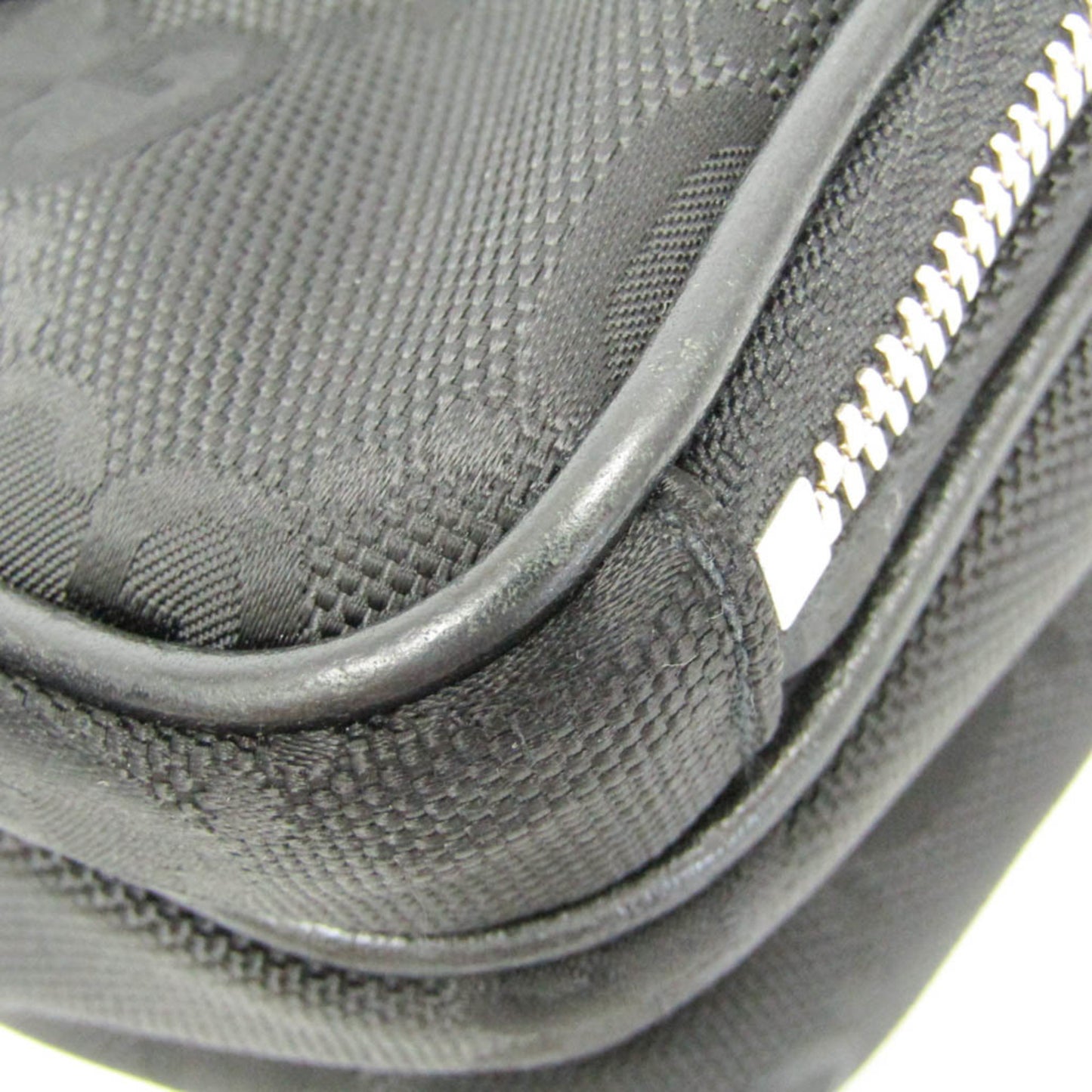 Gucci Nylon Black Shoulder Bags