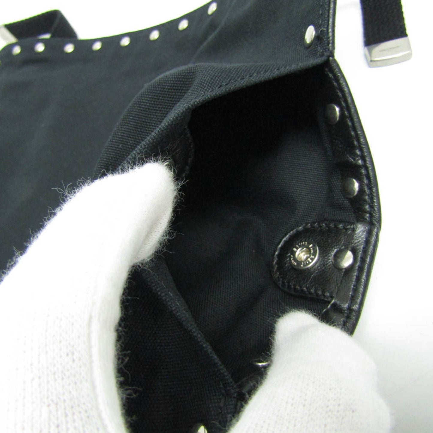 Saint Laurent Others Black Handbags