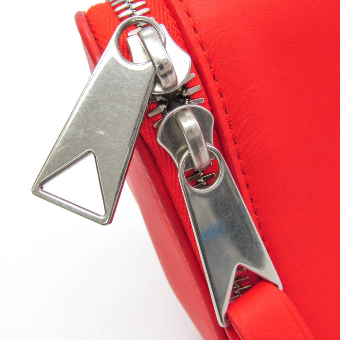 Bottega Veneta Others Red Clutch Bags