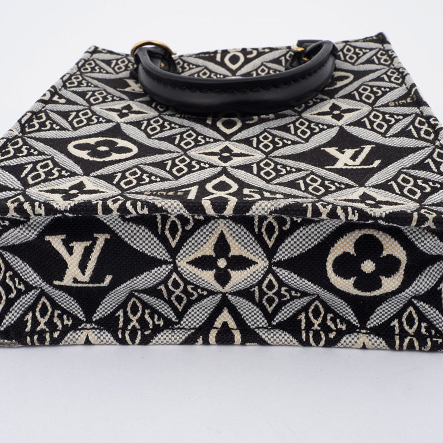 Louis Vuitton Monogram Canvas Black Shoulder Bags