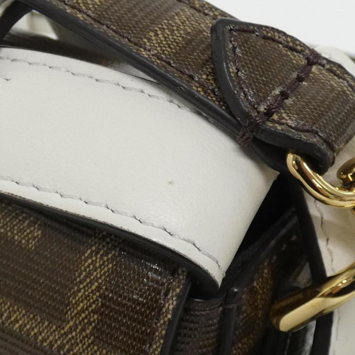 Fendi Coated Canvas Brown Shoulder Bags