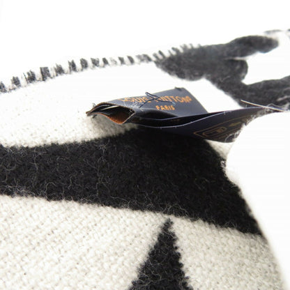 Louis Vuitton Wool Black Scarves