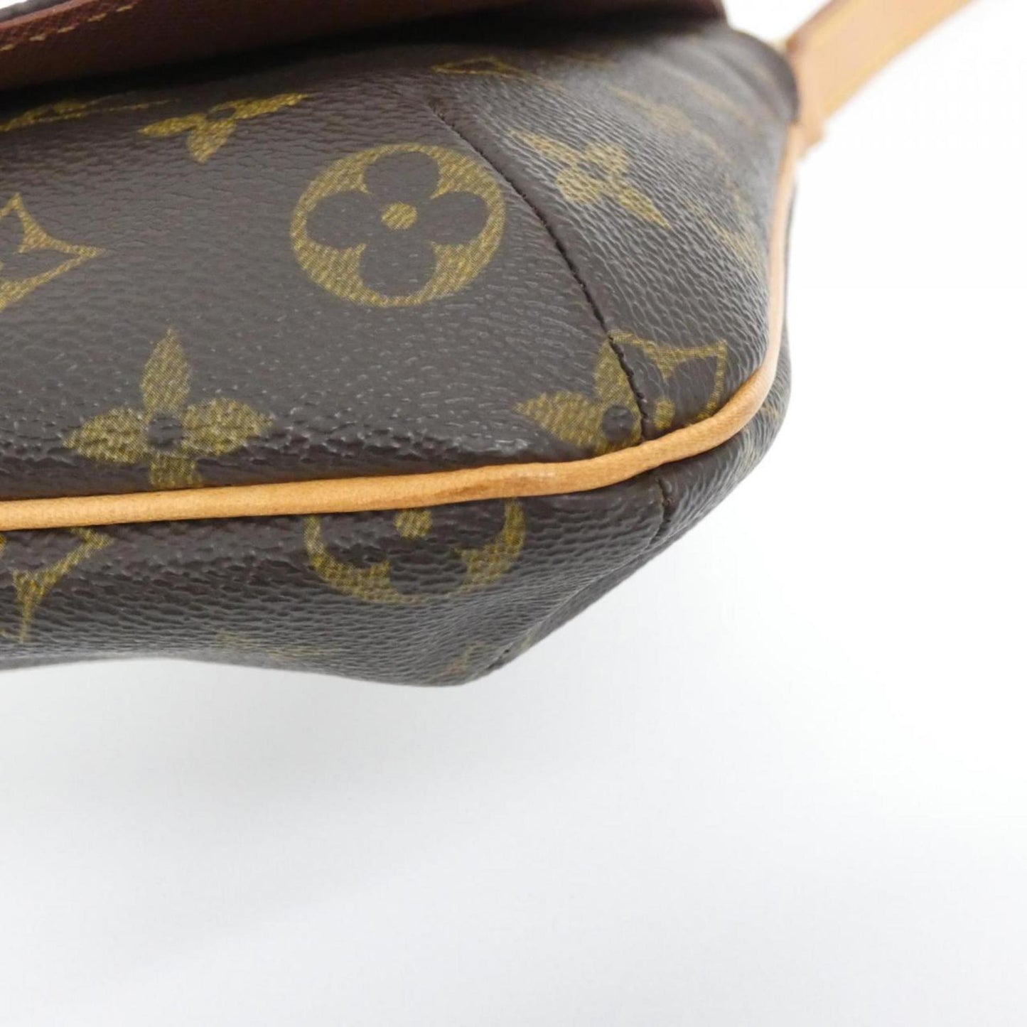 Louis Vuitton Coated Canvas Brown Shoulder Bags