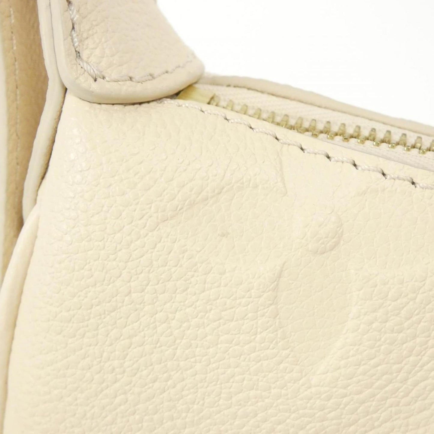 Louis Vuitton Others Gray Shoulder Bags