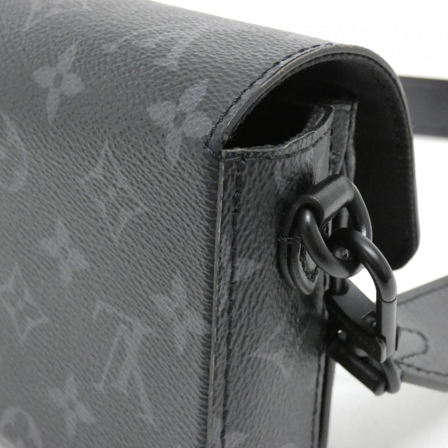 Louis Vuitton Coated Canvas Black Shoulder Bags