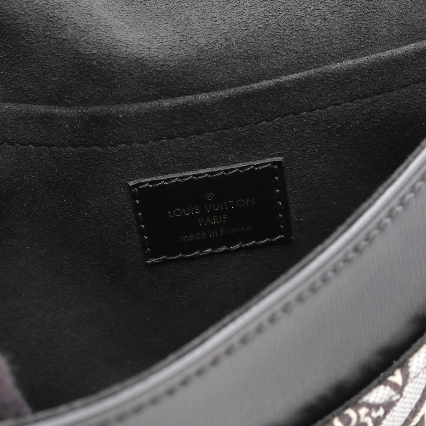 Louis Vuitton Canvas Black Shoulder Bags