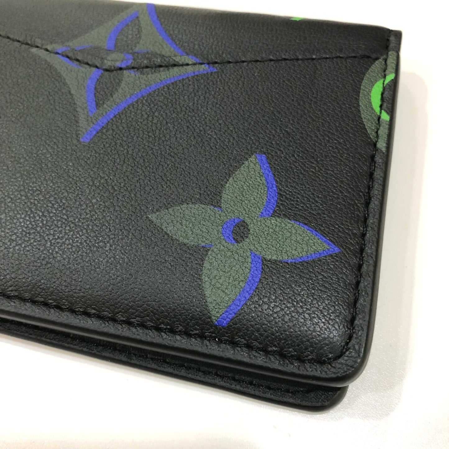 Louis Vuitton Others Black Cases