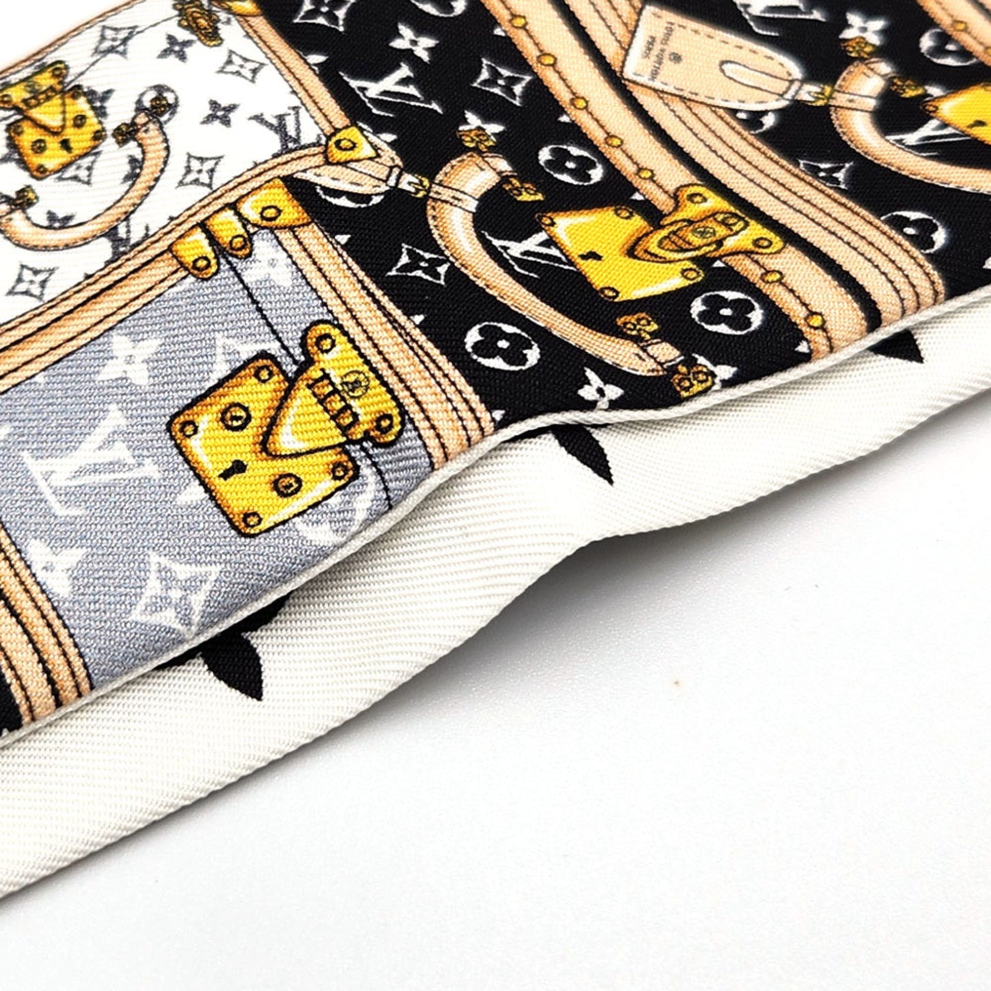 Louis Vuitton Silk Black Scarves