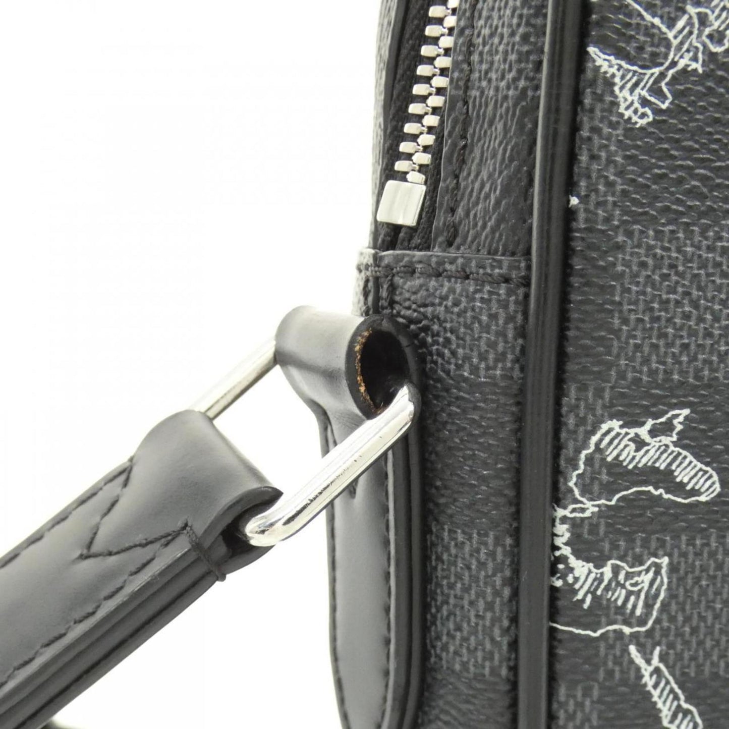 Louis Vuitton Coated Canvas Gray Shoulder Bags