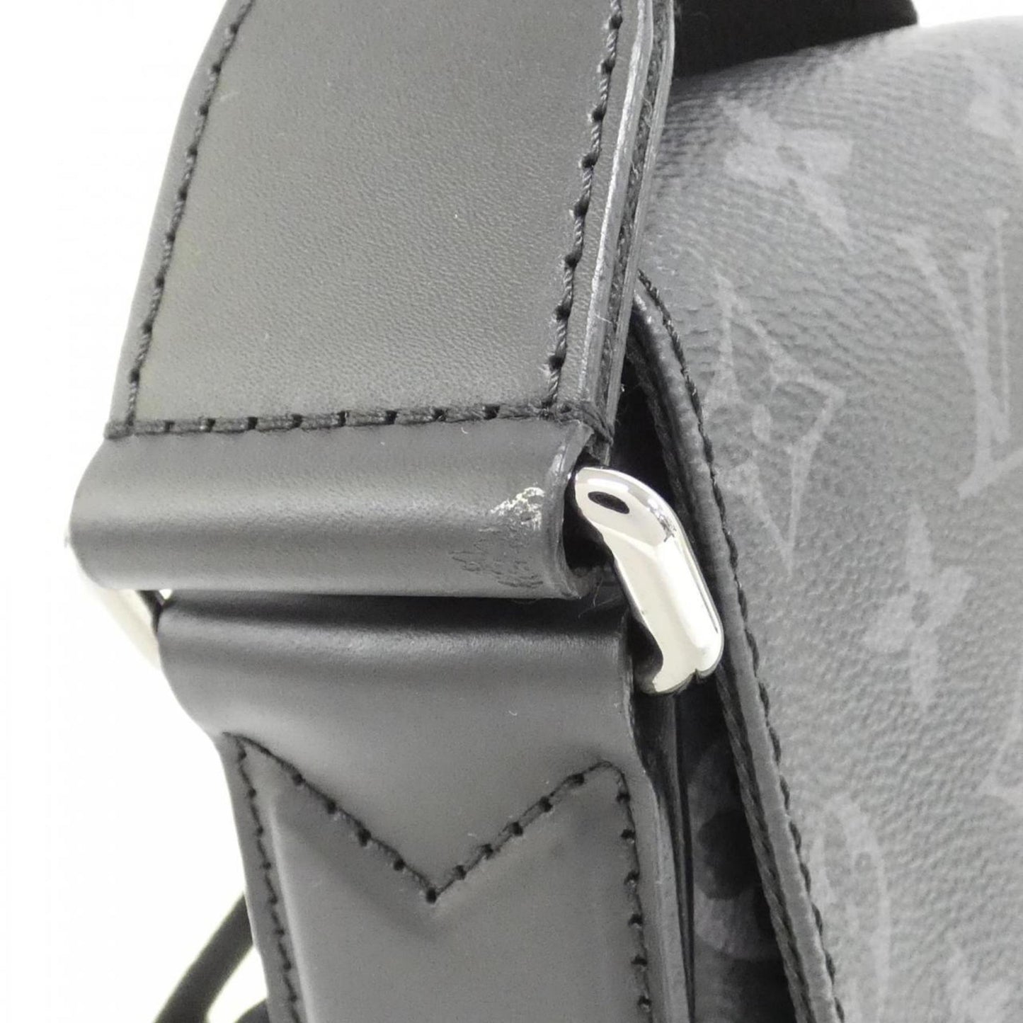 Louis Vuitton Coated Canvas Black Shoulder Bags