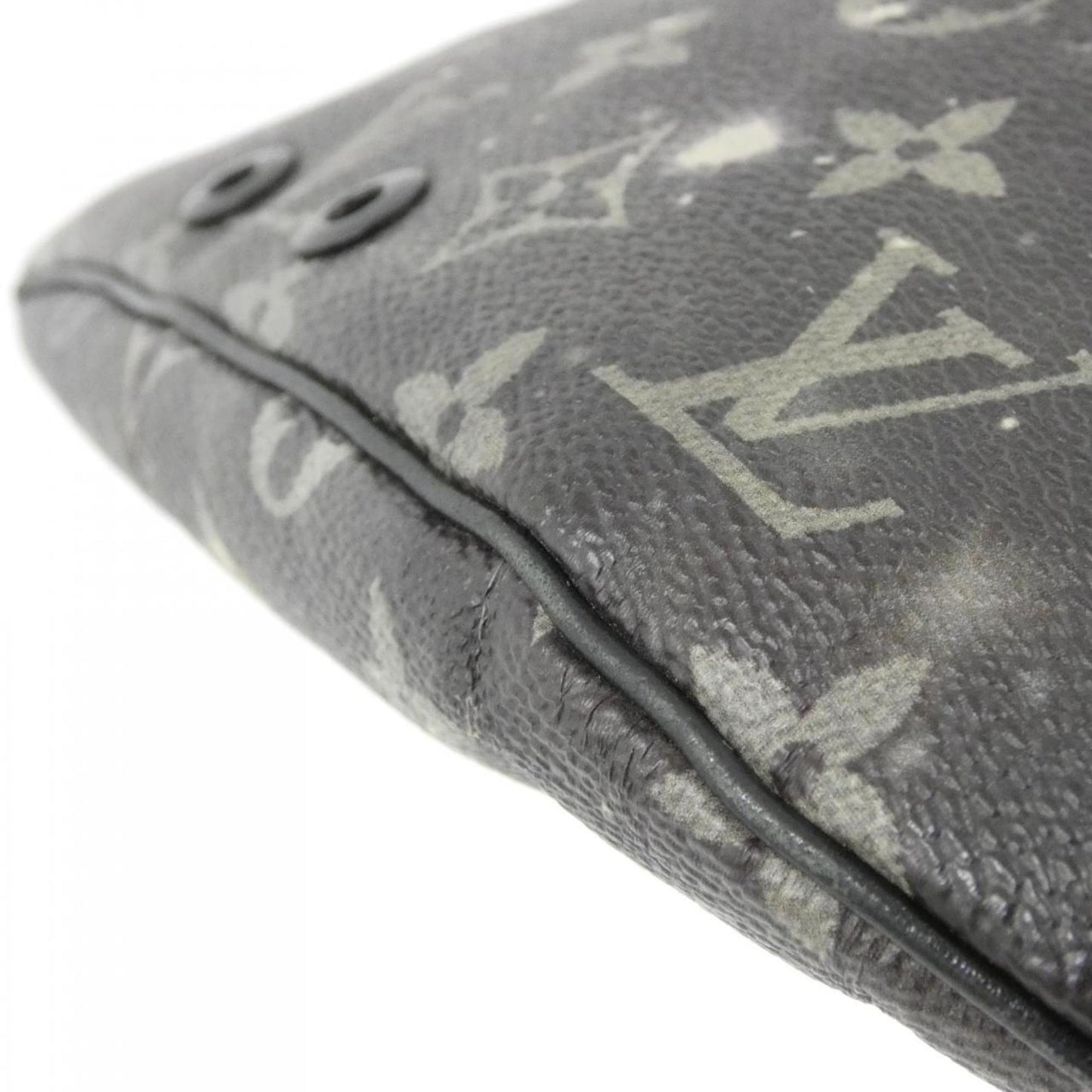 Louis Vuitton Monogram Canvas Black Shoulder Bags